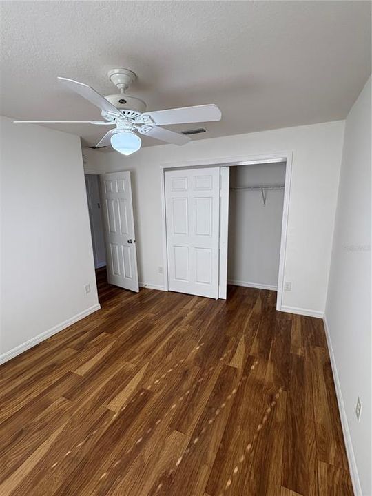 For Sale: $289,900 (2 beds, 2 baths, 1188 Square Feet)