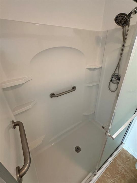 For Sale: $289,900 (2 beds, 2 baths, 1188 Square Feet)