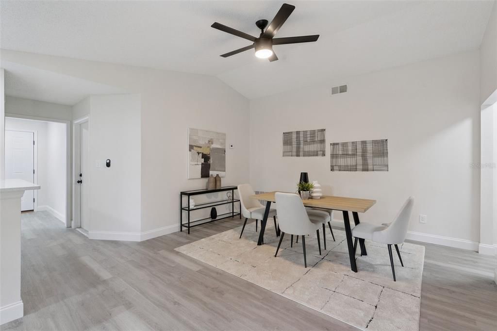 На продажу: $360,000 (3 спален, 2 ванн, 1455 Квадратных фут)