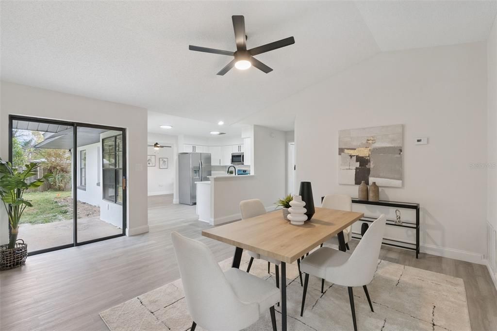 На продажу: $360,000 (3 спален, 2 ванн, 1455 Квадратных фут)