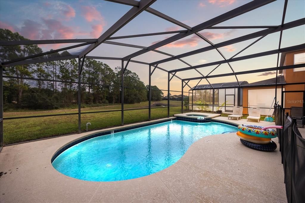 For Sale: $429,000 (4 beds, 3 baths, 2554 Square Feet)