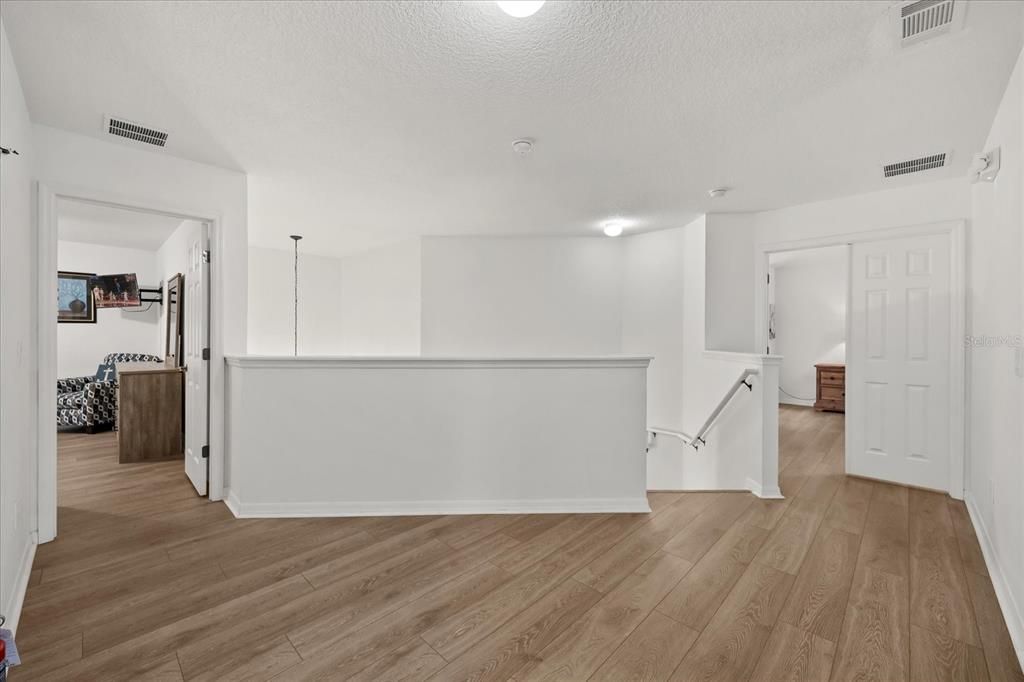 For Sale: $429,000 (4 beds, 3 baths, 2554 Square Feet)