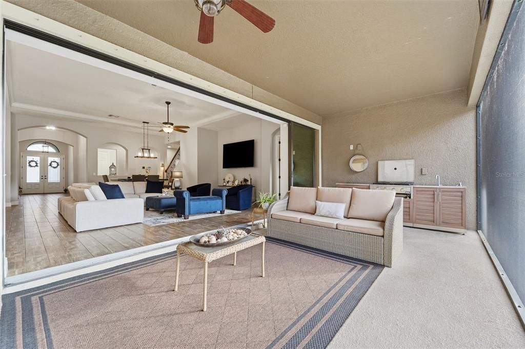 На продажу: $899,900 (4 спален, 4 ванн, 3163 Квадратных фут)