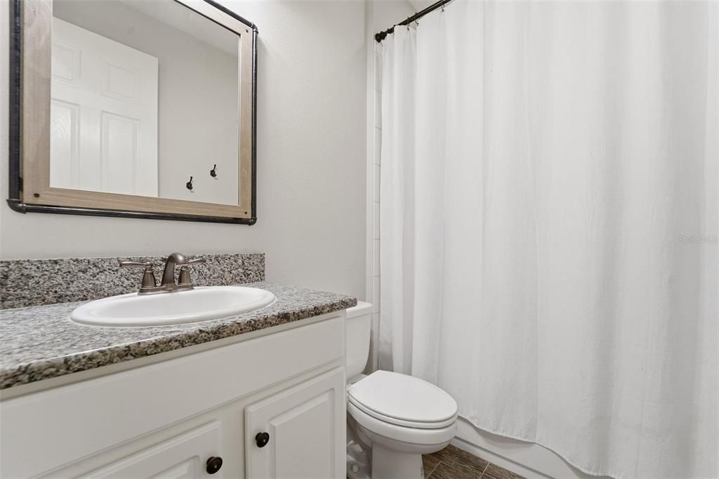 На продажу: $899,900 (4 спален, 4 ванн, 3163 Квадратных фут)