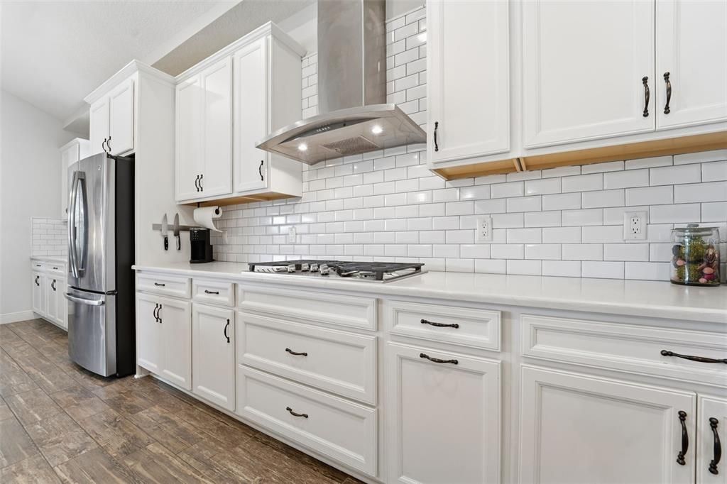 На продажу: $899,900 (4 спален, 4 ванн, 3163 Квадратных фут)