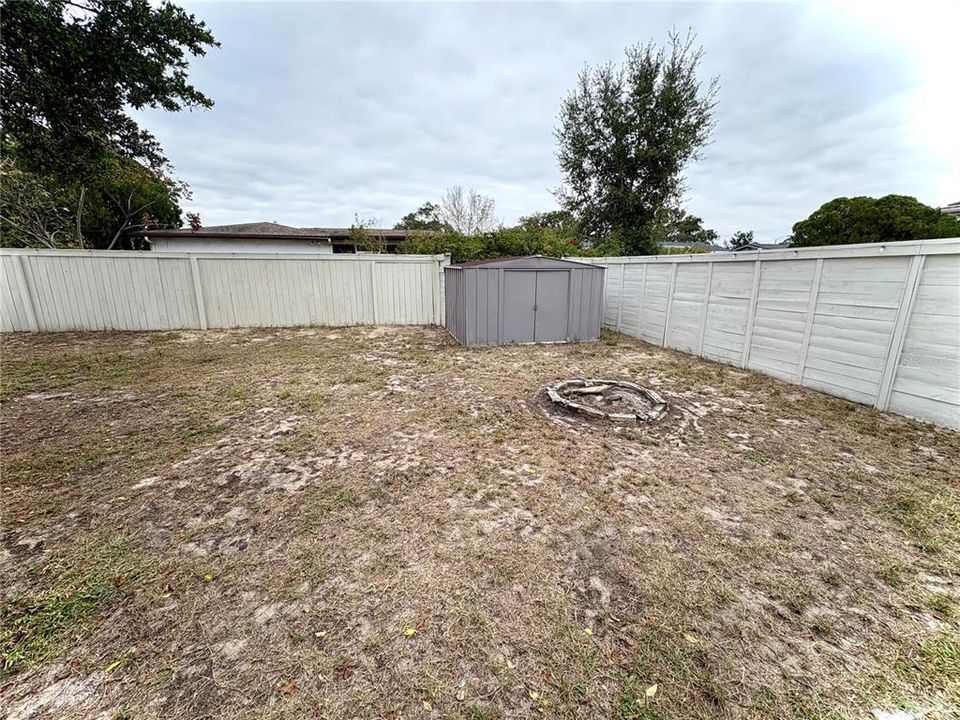 В аренду: $1,600 (2 спален, 1 ванн, 744 Квадратных фут)