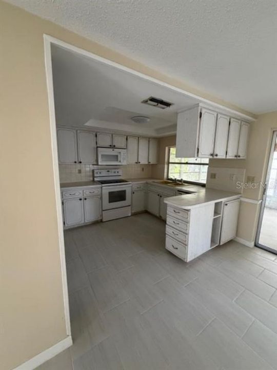 出租: $1,695 (3 贝兹, 2 浴室, 1322 平方英尺)