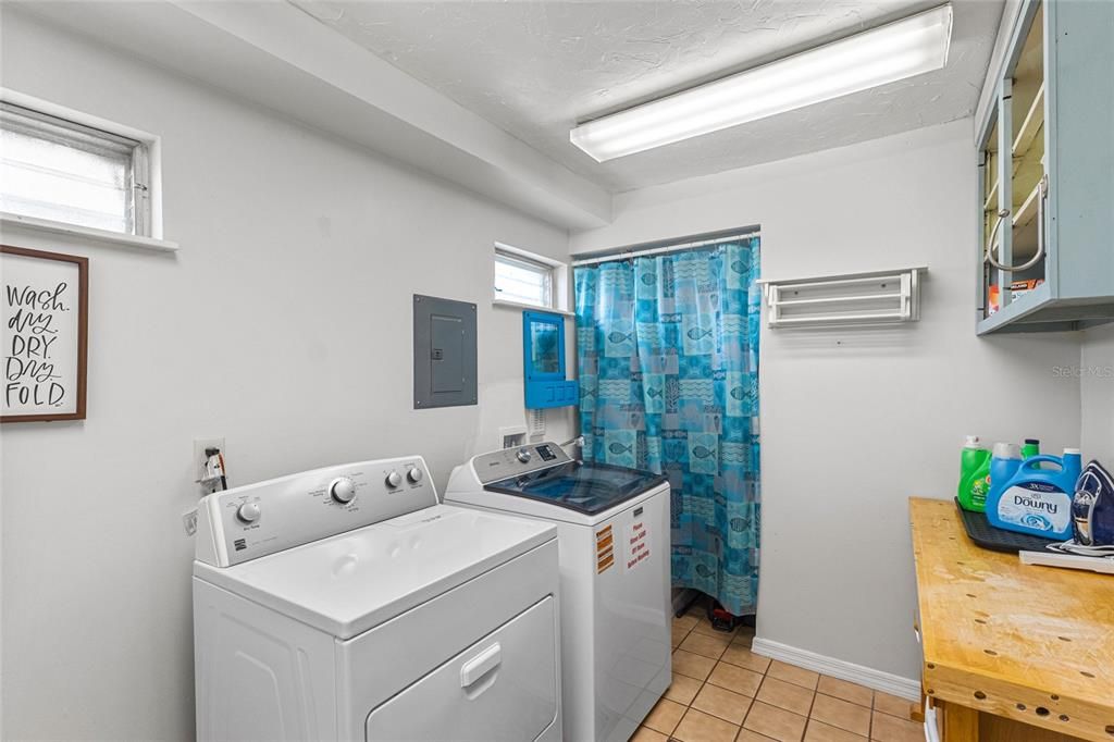 En Venta: $449,900 (3 camas, 2 baños, 1470 Pies cuadrados)