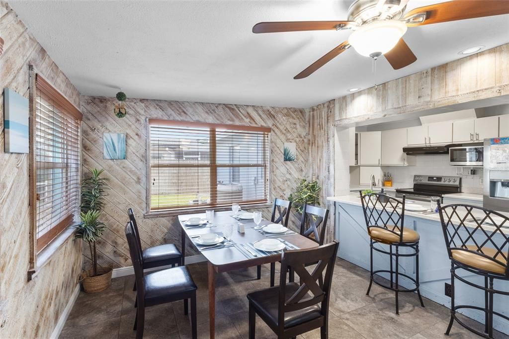 En Venta: $449,900 (3 camas, 2 baños, 1470 Pies cuadrados)