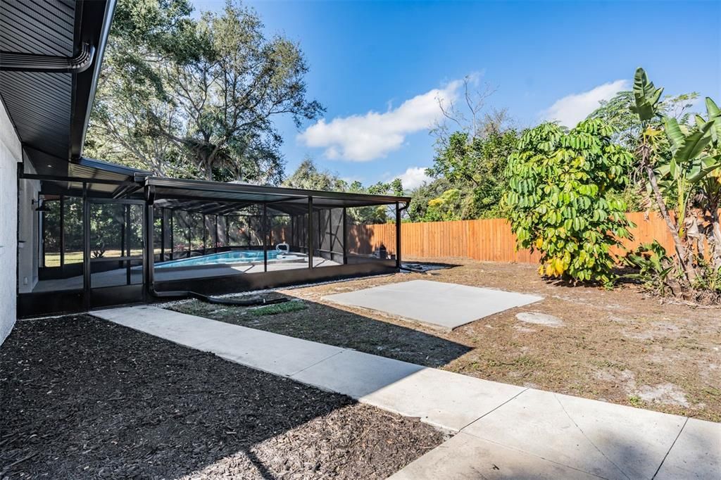 For Sale: $950,000 (4 beds, 2 baths, 1974 Square Feet)