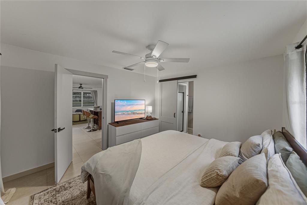 For Sale: $249,000 (3 beds, 2 baths, 1080 Square Feet)