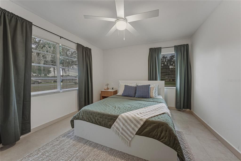 For Sale: $249,000 (3 beds, 2 baths, 1080 Square Feet)