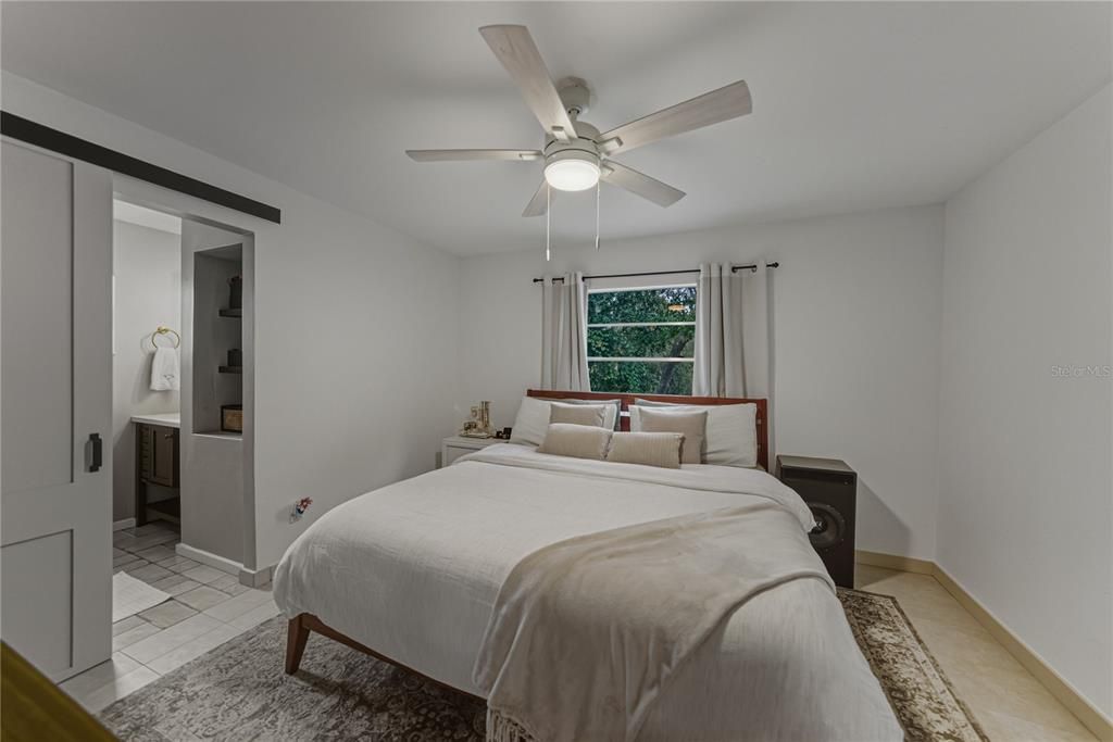 For Sale: $249,000 (3 beds, 2 baths, 1080 Square Feet)