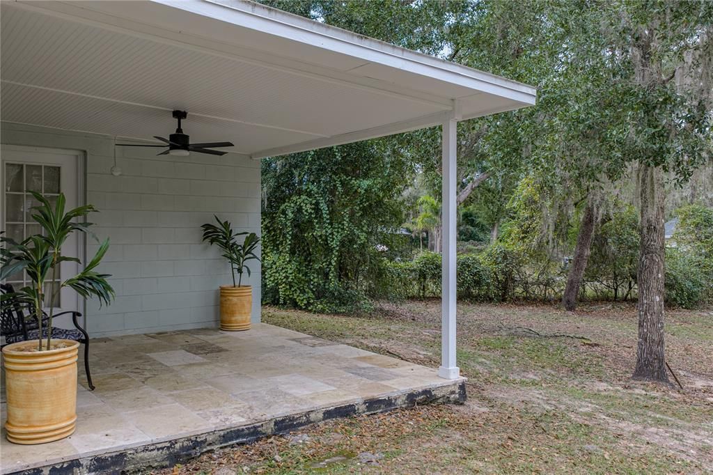 For Sale: $249,000 (3 beds, 2 baths, 1080 Square Feet)