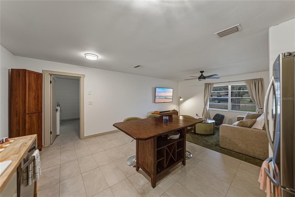 For Sale: $249,000 (3 beds, 2 baths, 1080 Square Feet)