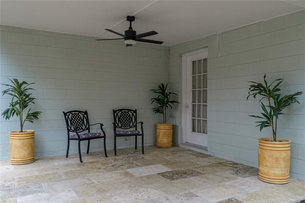 For Sale: $249,000 (3 beds, 2 baths, 1080 Square Feet)