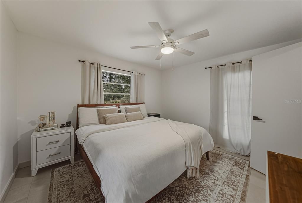 For Sale: $249,000 (3 beds, 2 baths, 1080 Square Feet)