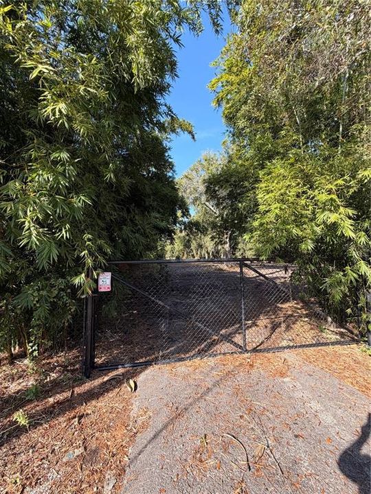 For Sale: $1,250,000 (0.58 acres)