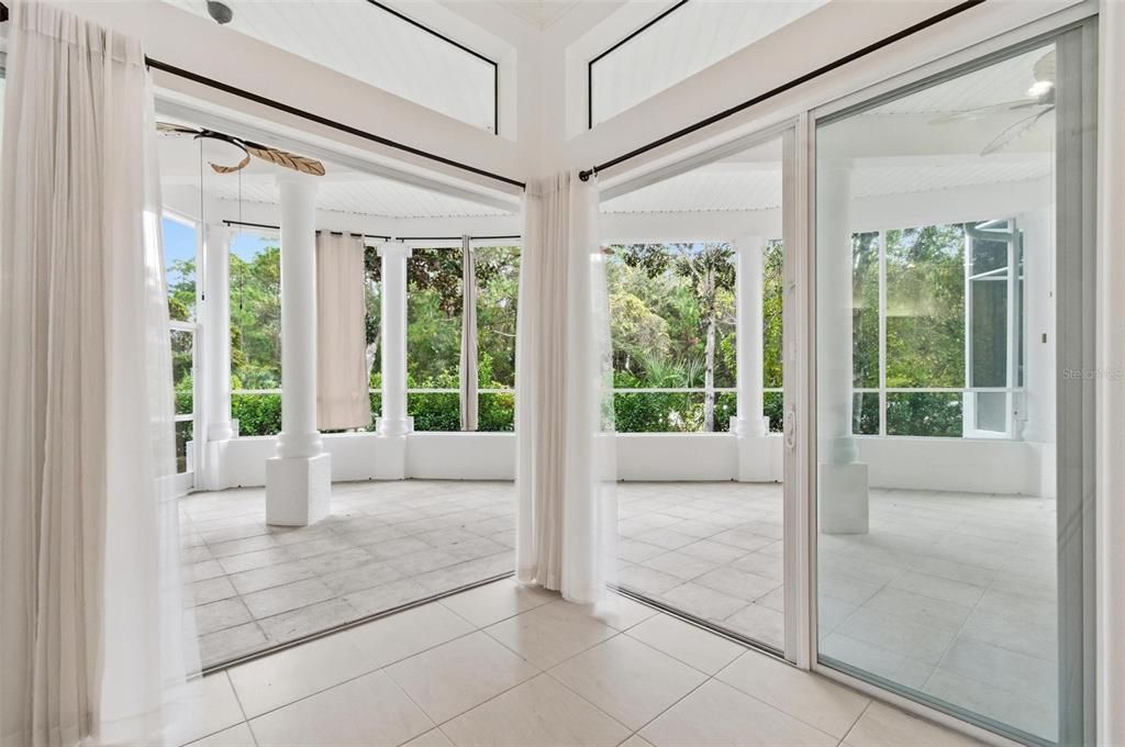 待售: $650,000 (4 贝兹, 2 浴室, 2900 平方英尺)