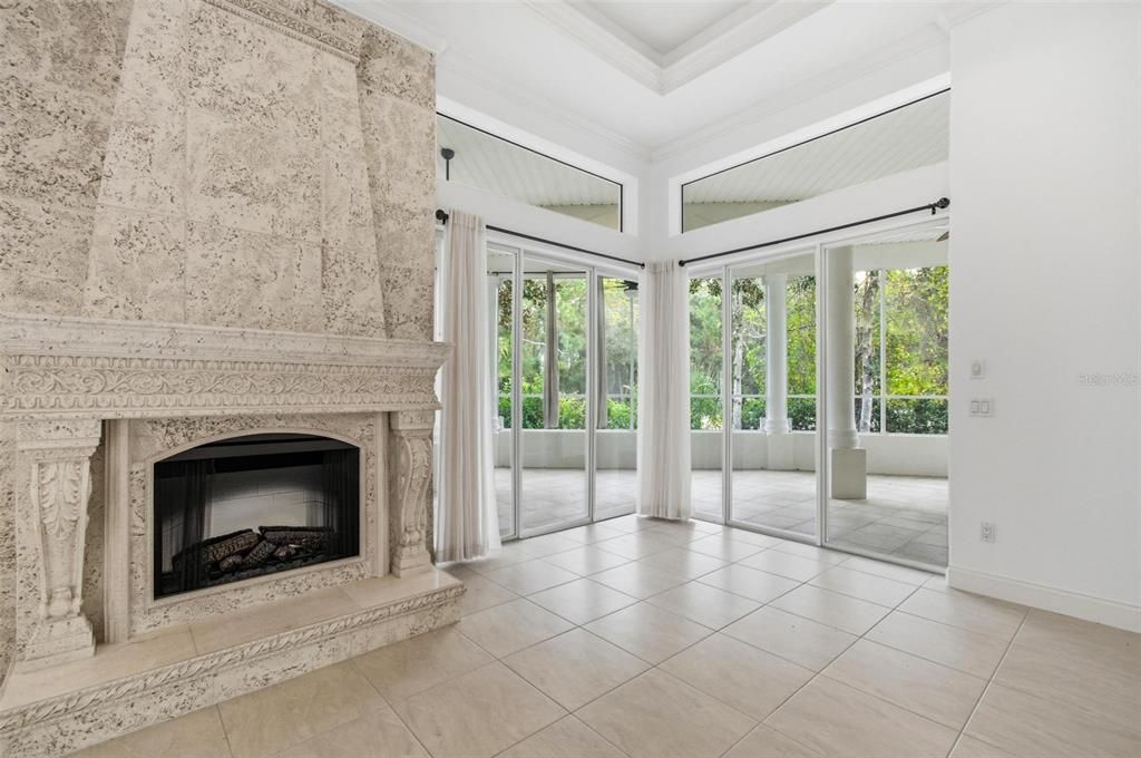 待售: $650,000 (4 贝兹, 2 浴室, 2900 平方英尺)