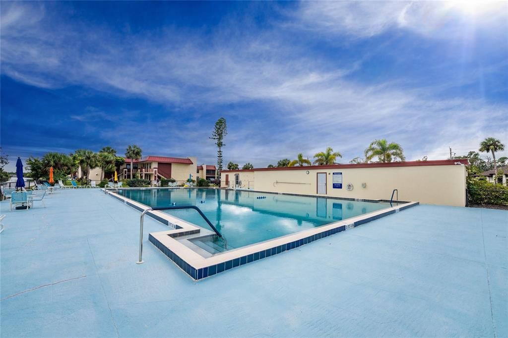 На продажу: $124,900 (1 спален, 1 ванн, 780 Квадратных фут)