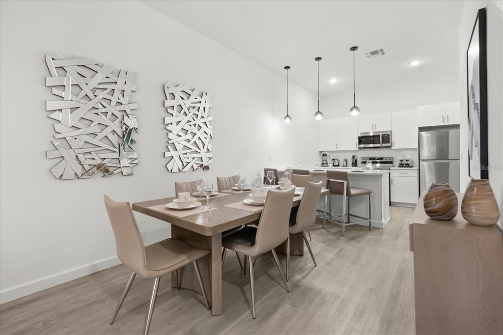 For Sale: $350,000 (4 beds, 4 baths, 2020 Square Feet)