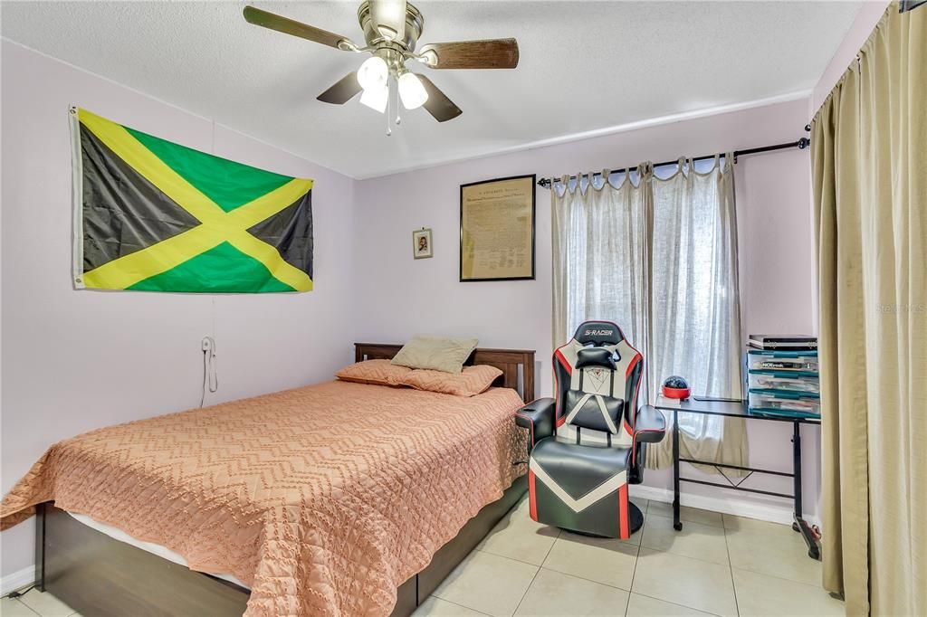 待售: $279,900 (3 贝兹, 2 浴室, 1314 平方英尺)