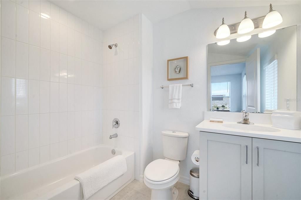 For Rent: $3,400 (3 beds, 3 baths, 2167 Square Feet)