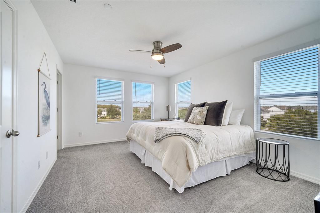 For Rent: $3,400 (3 beds, 3 baths, 2167 Square Feet)