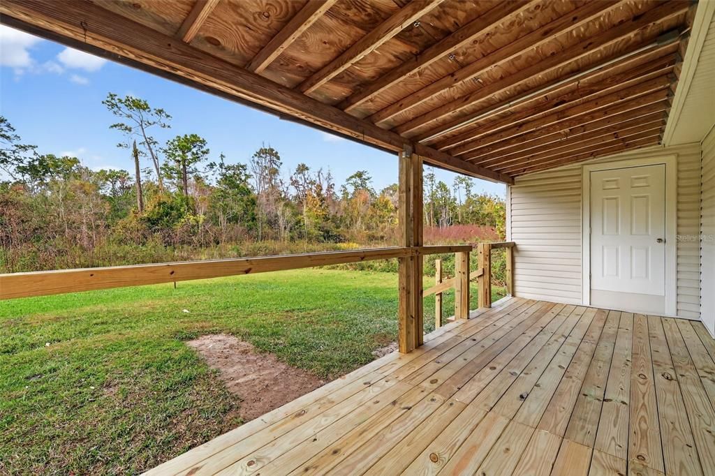 For Sale: $349,900 (3 beds, 2 baths, 1684 Square Feet)