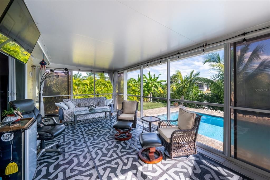 待售: $399,000 (2 贝兹, 2 浴室, 1198 平方英尺)