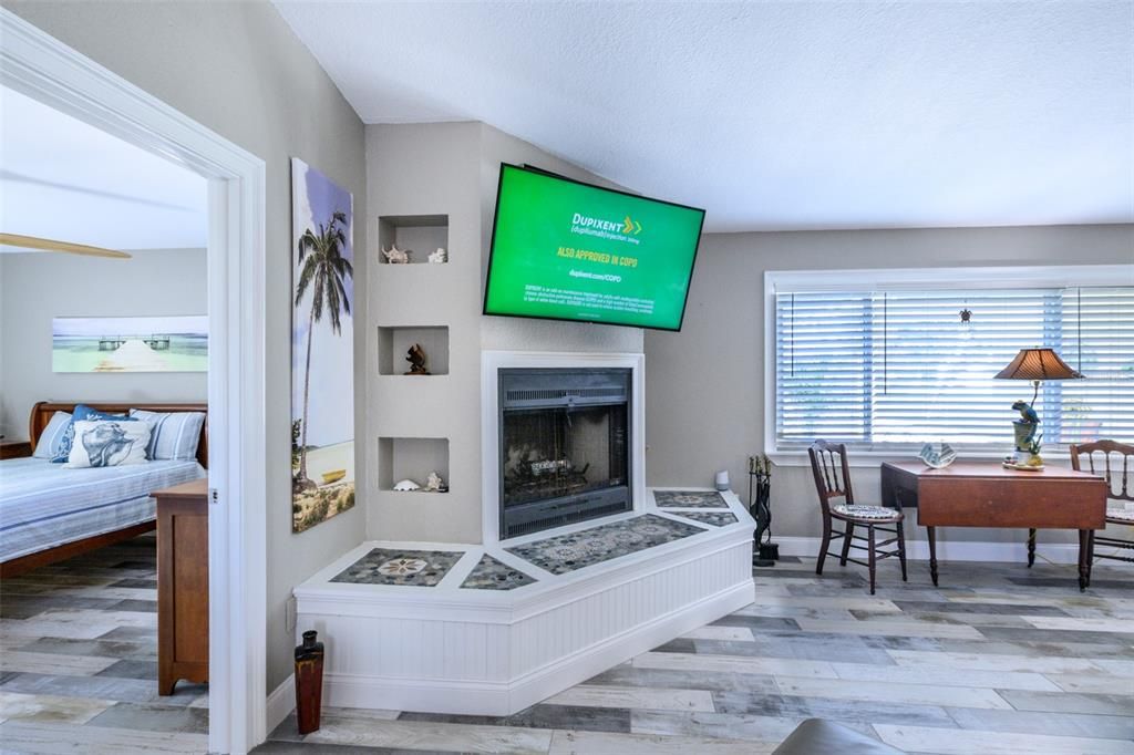 待售: $399,000 (2 贝兹, 2 浴室, 1198 平方英尺)