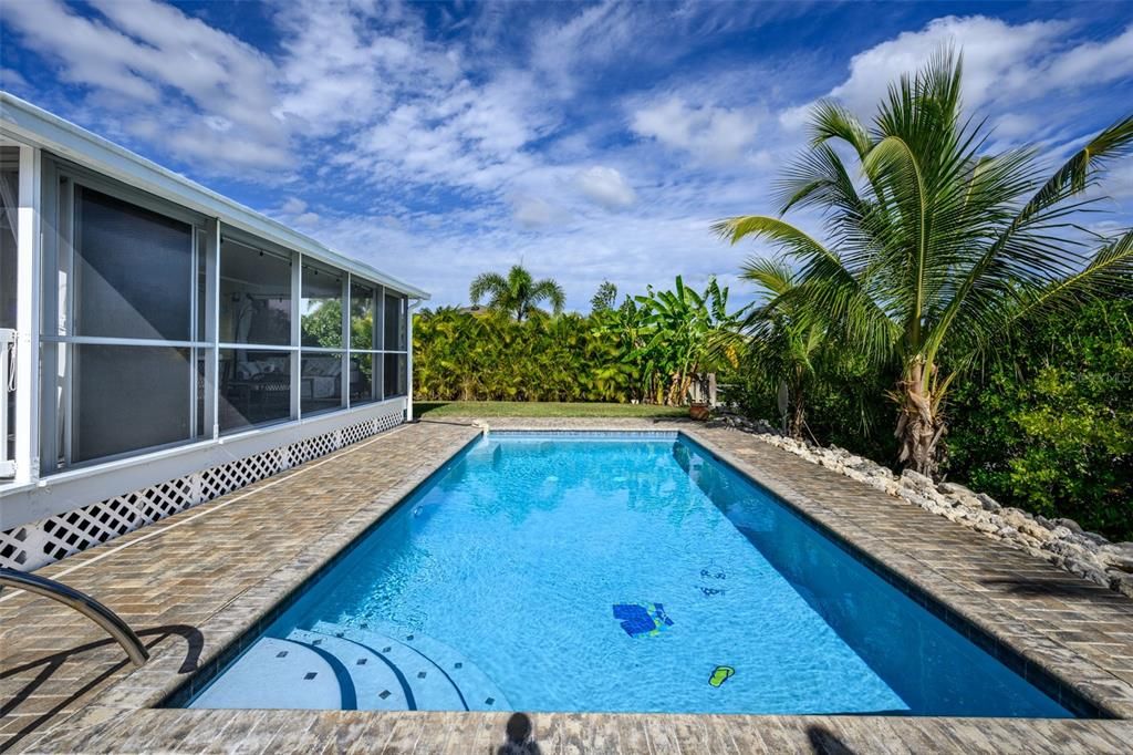 待售: $399,000 (2 贝兹, 2 浴室, 1198 平方英尺)