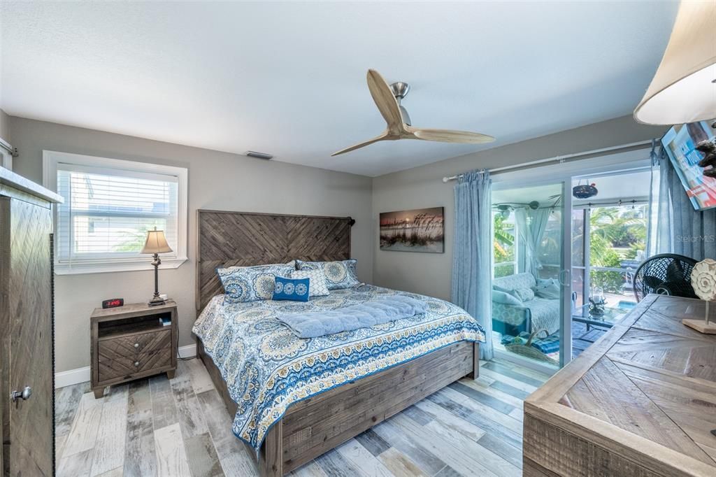 待售: $399,000 (2 贝兹, 2 浴室, 1198 平方英尺)