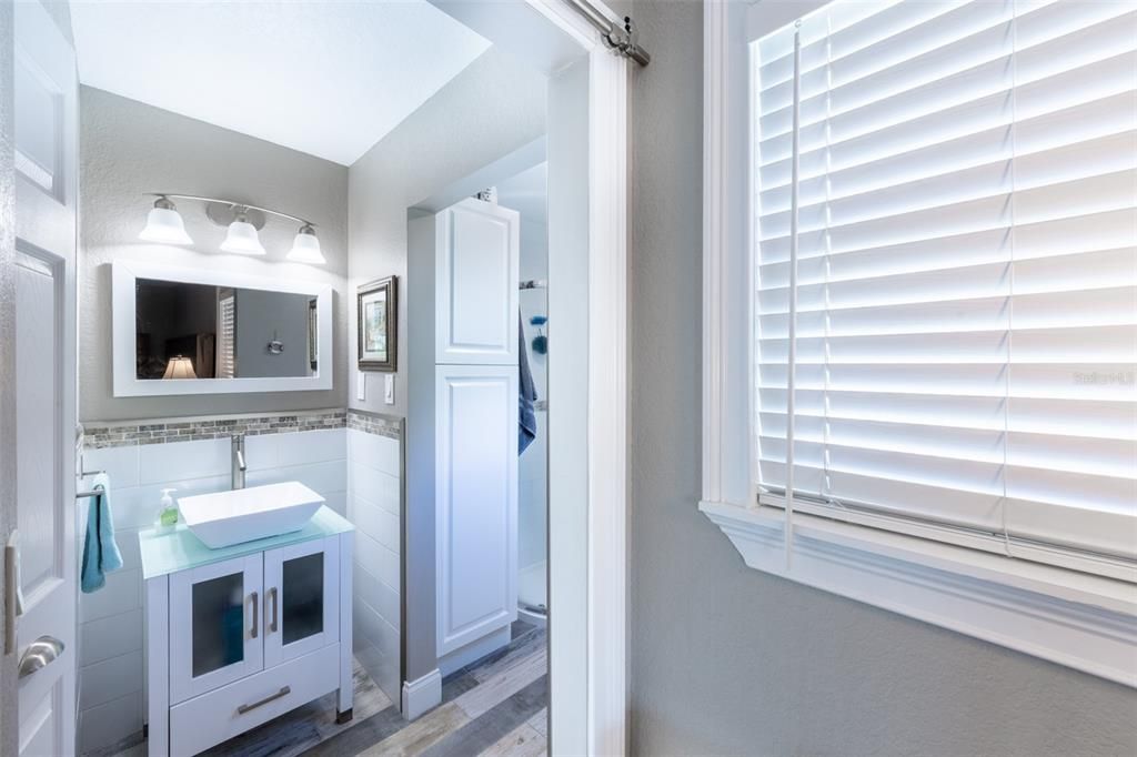 待售: $399,000 (2 贝兹, 2 浴室, 1198 平方英尺)