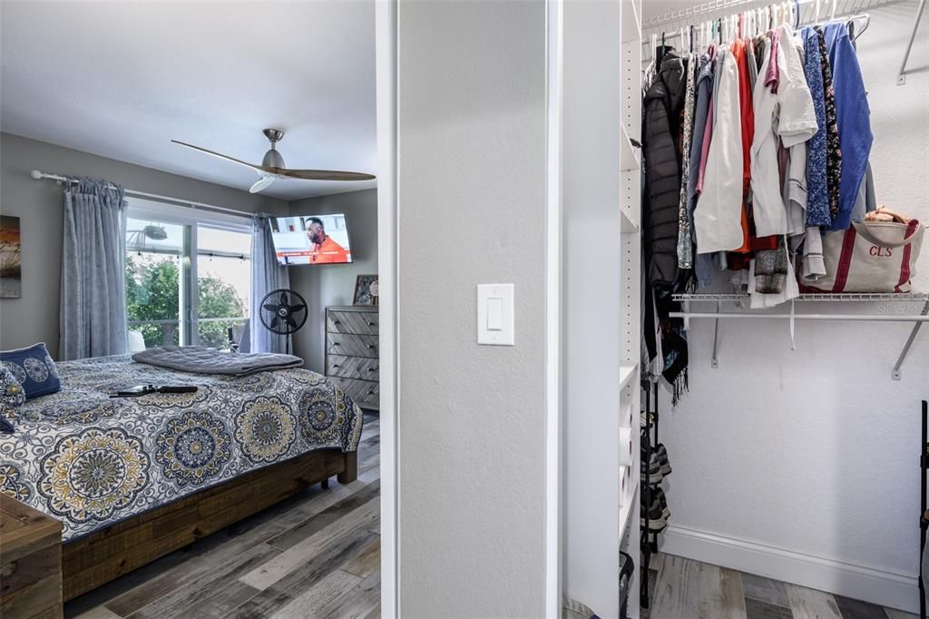 待售: $399,000 (2 贝兹, 2 浴室, 1198 平方英尺)