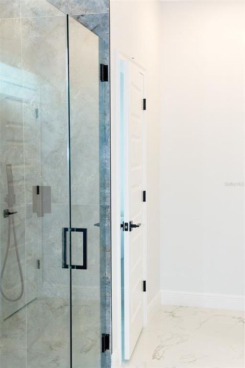 待售: $499,900 (4 贝兹, 3 浴室, 2053 平方英尺)