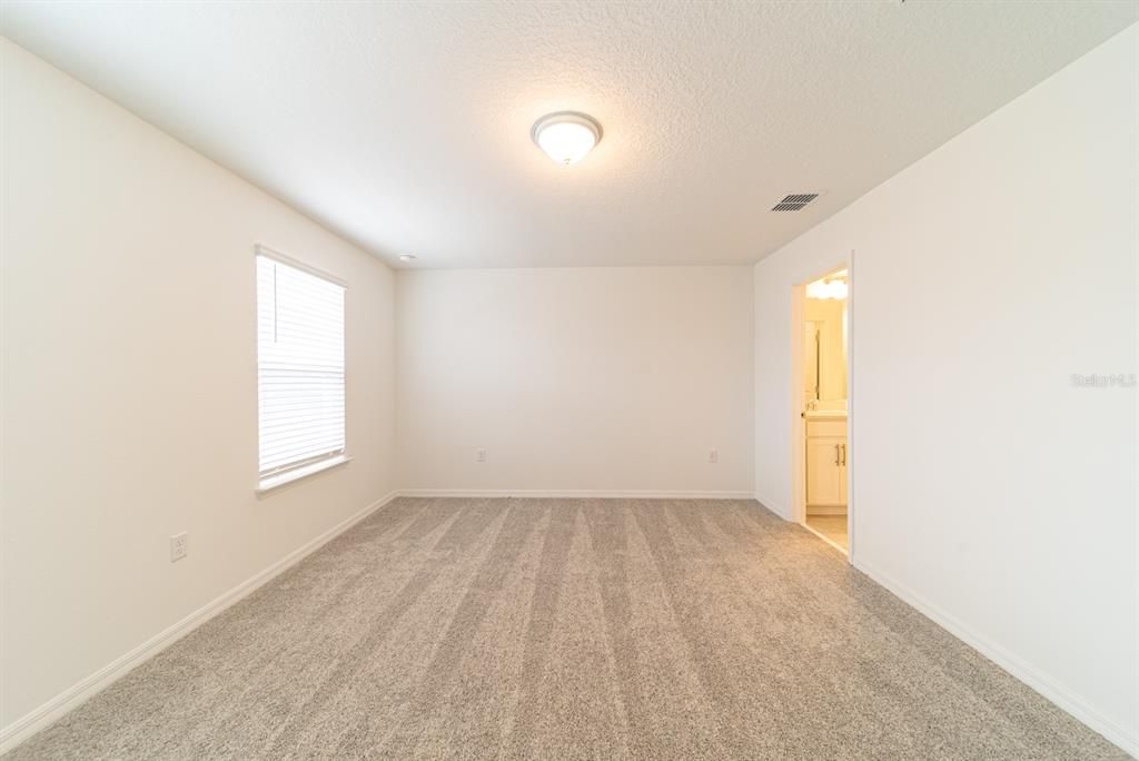 En Renta: $2,600 (3 camas, 2 baños, 1553 Pies cuadrados)