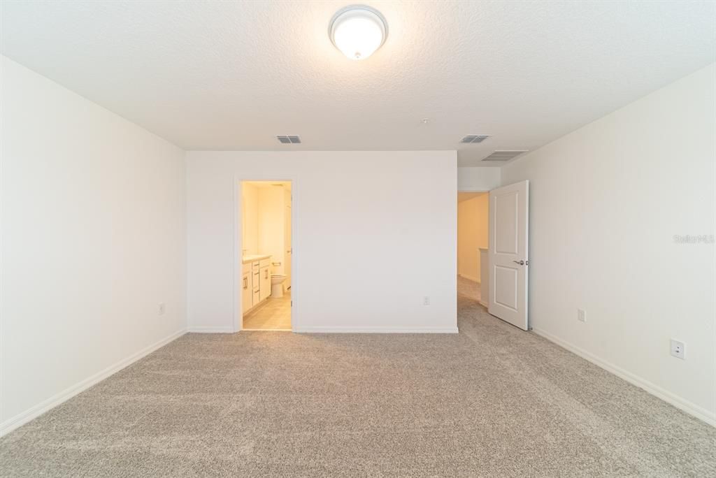 En Renta: $2,600 (3 camas, 2 baños, 1553 Pies cuadrados)