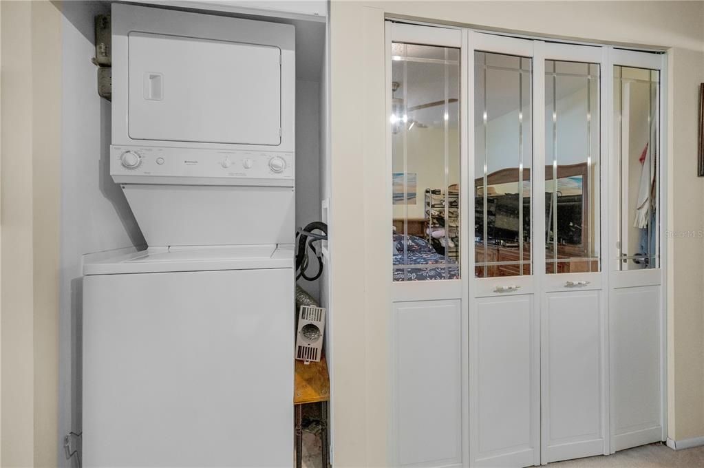 For Rent: $1,600 (2 beds, 2 baths, 1100 Square Feet)