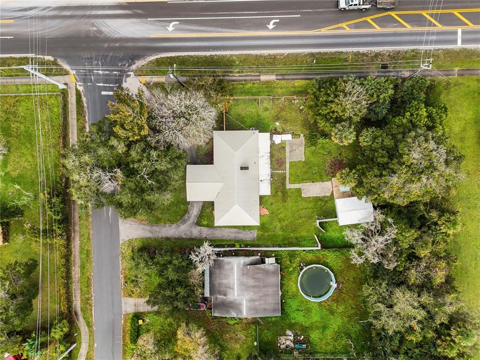 待售: $319,000 (0.42 acres)