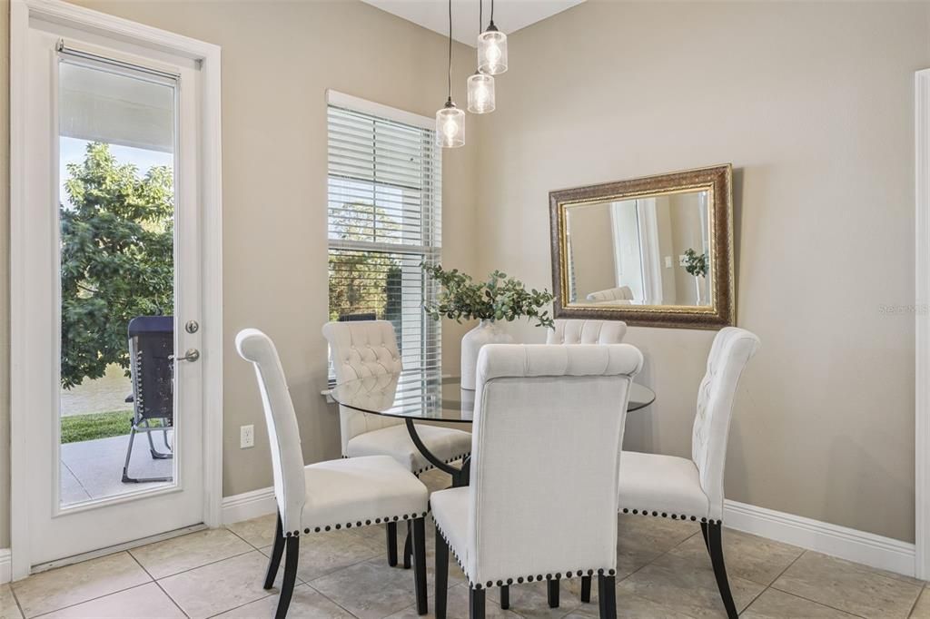 For Sale: $1,000,000 (5 beds, 4 baths, 3291 Square Feet)