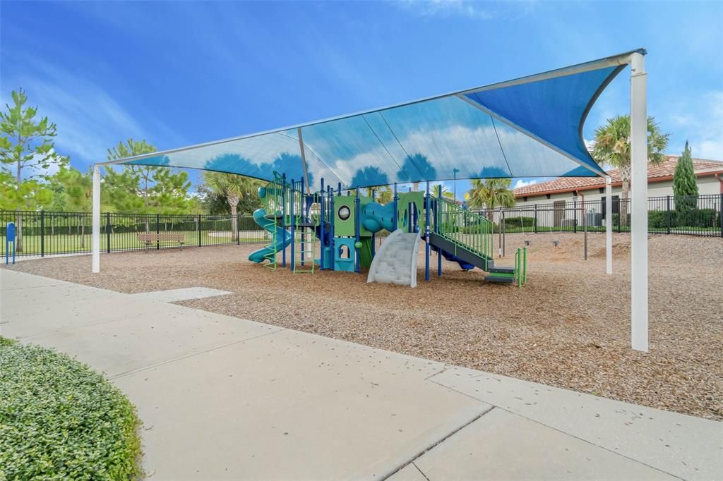 For Sale: $1,000,000 (5 beds, 4 baths, 3291 Square Feet)