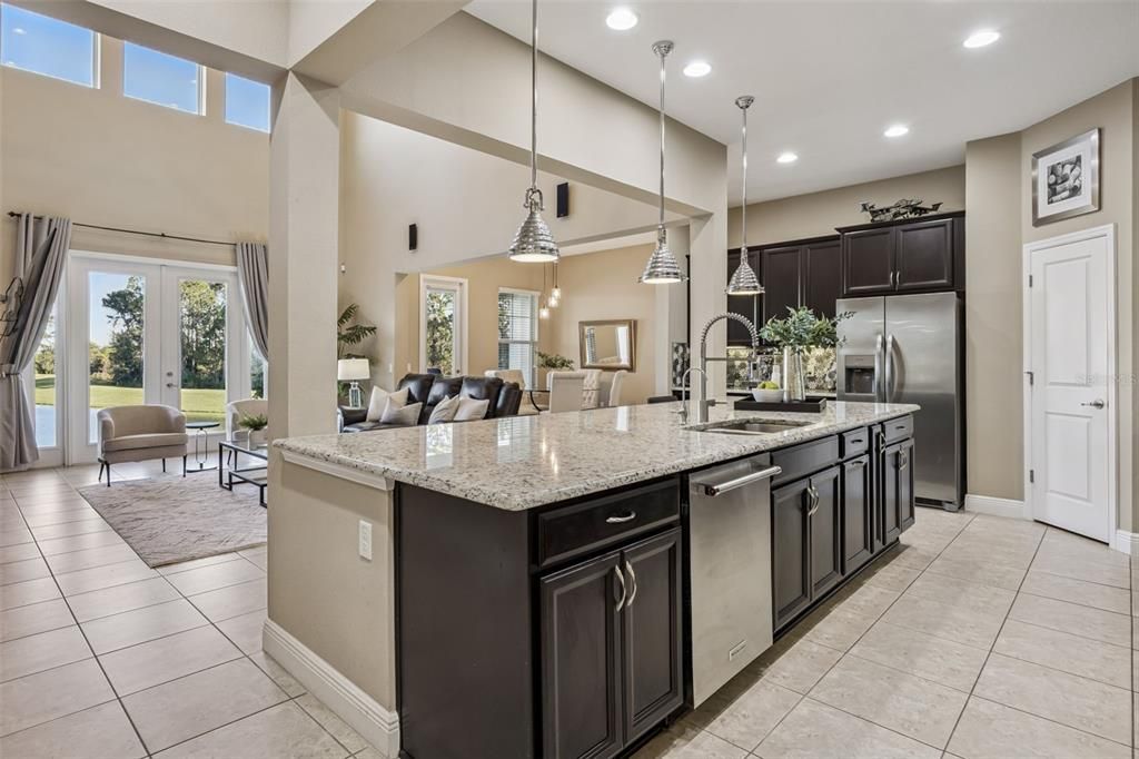 For Sale: $1,000,000 (5 beds, 4 baths, 3291 Square Feet)