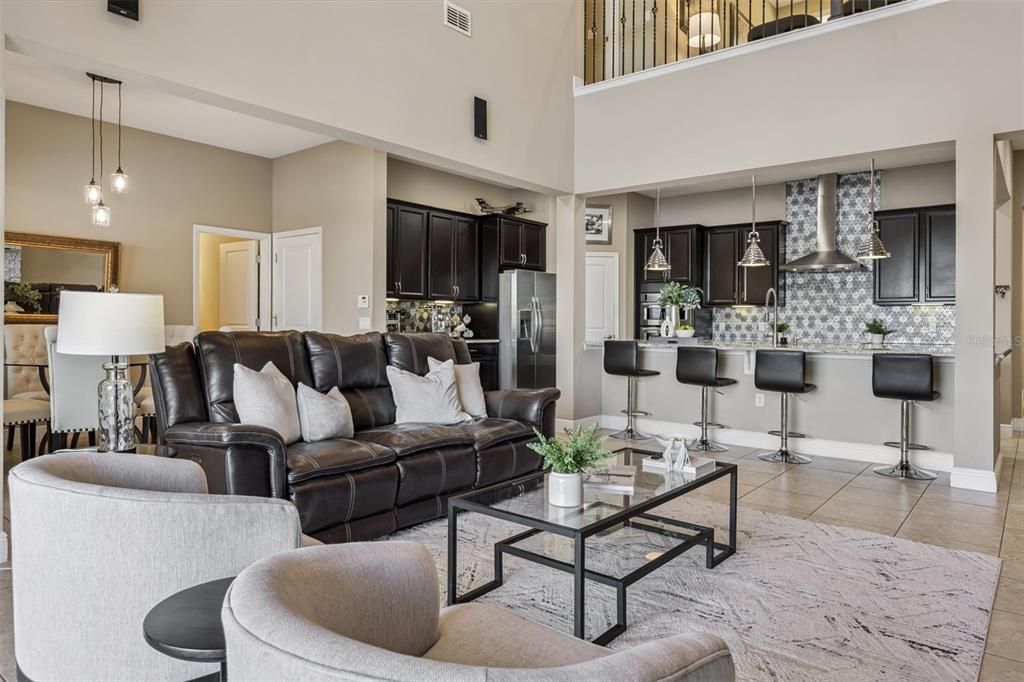 For Sale: $1,000,000 (5 beds, 4 baths, 3291 Square Feet)