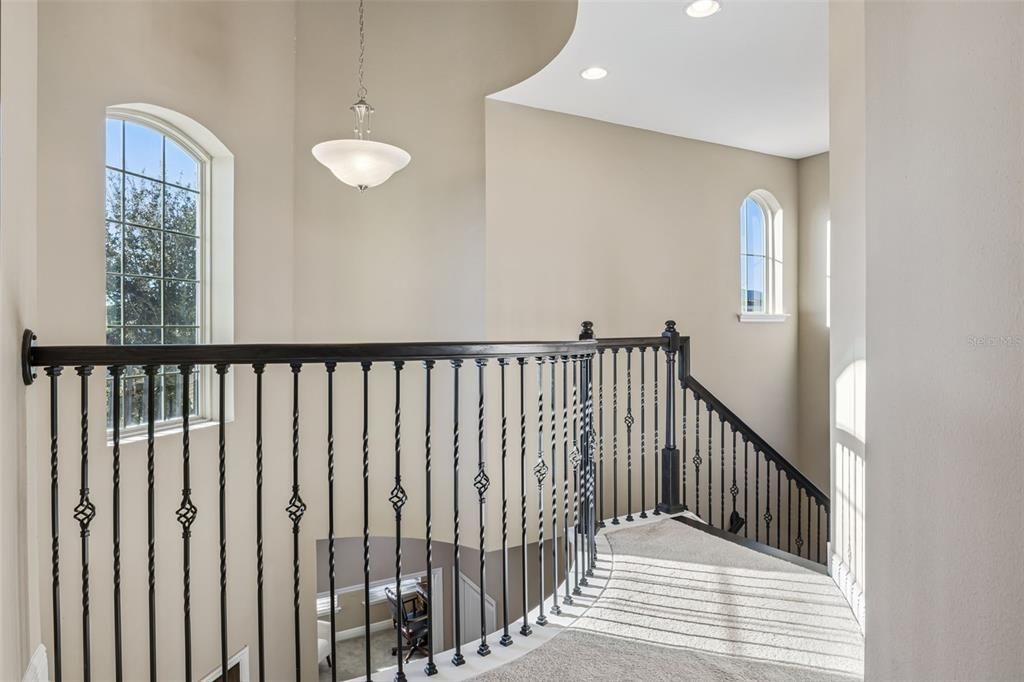 For Sale: $1,000,000 (5 beds, 4 baths, 3291 Square Feet)