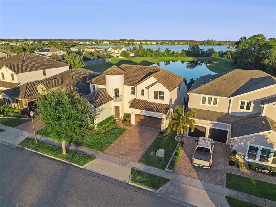 For Sale: $1,000,000 (5 beds, 4 baths, 3291 Square Feet)