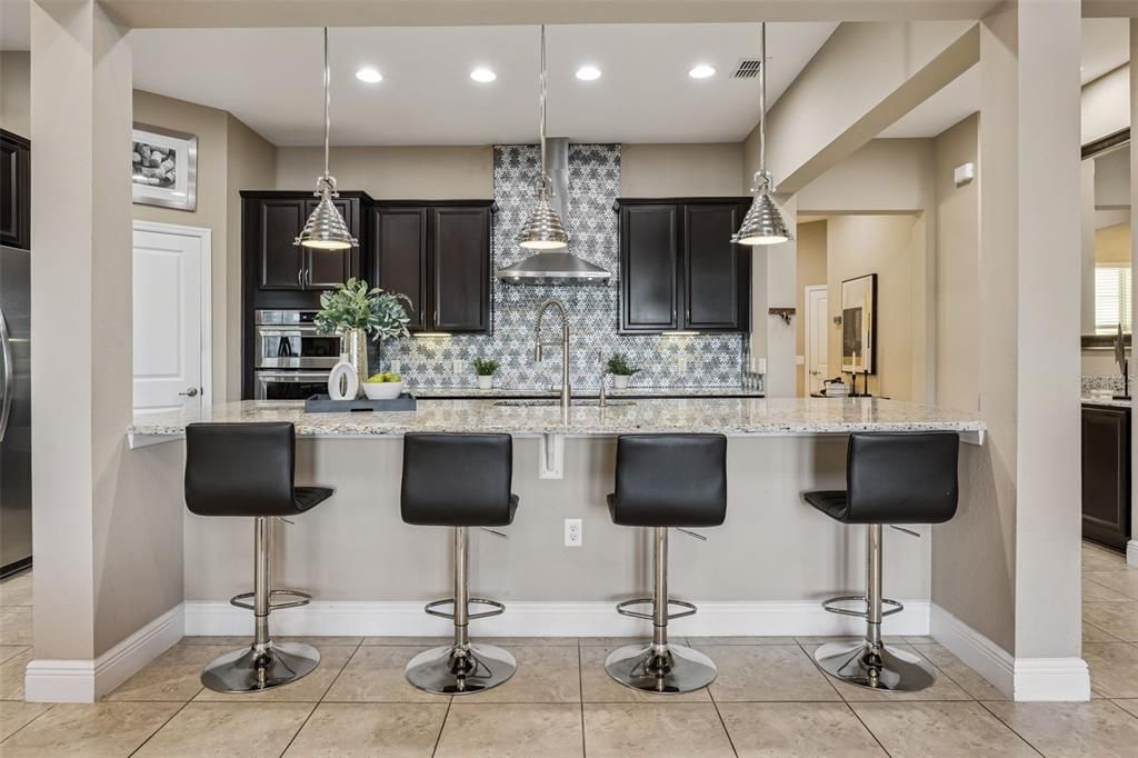 For Sale: $1,000,000 (5 beds, 4 baths, 3291 Square Feet)