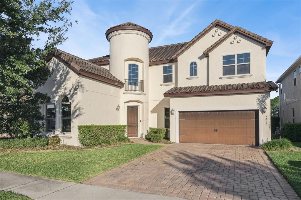 For Sale: $1,000,000 (5 beds, 4 baths, 3291 Square Feet)