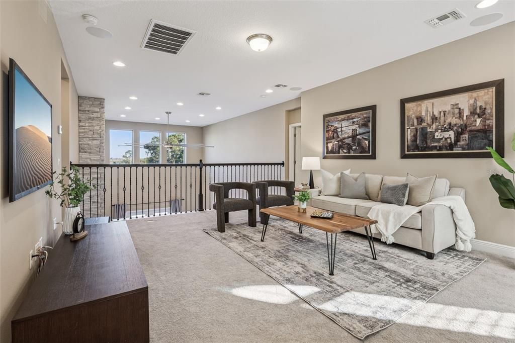 For Sale: $1,000,000 (5 beds, 4 baths, 3291 Square Feet)